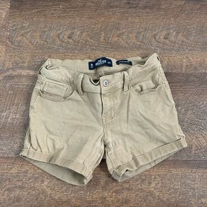 Hollister khaki shorts
